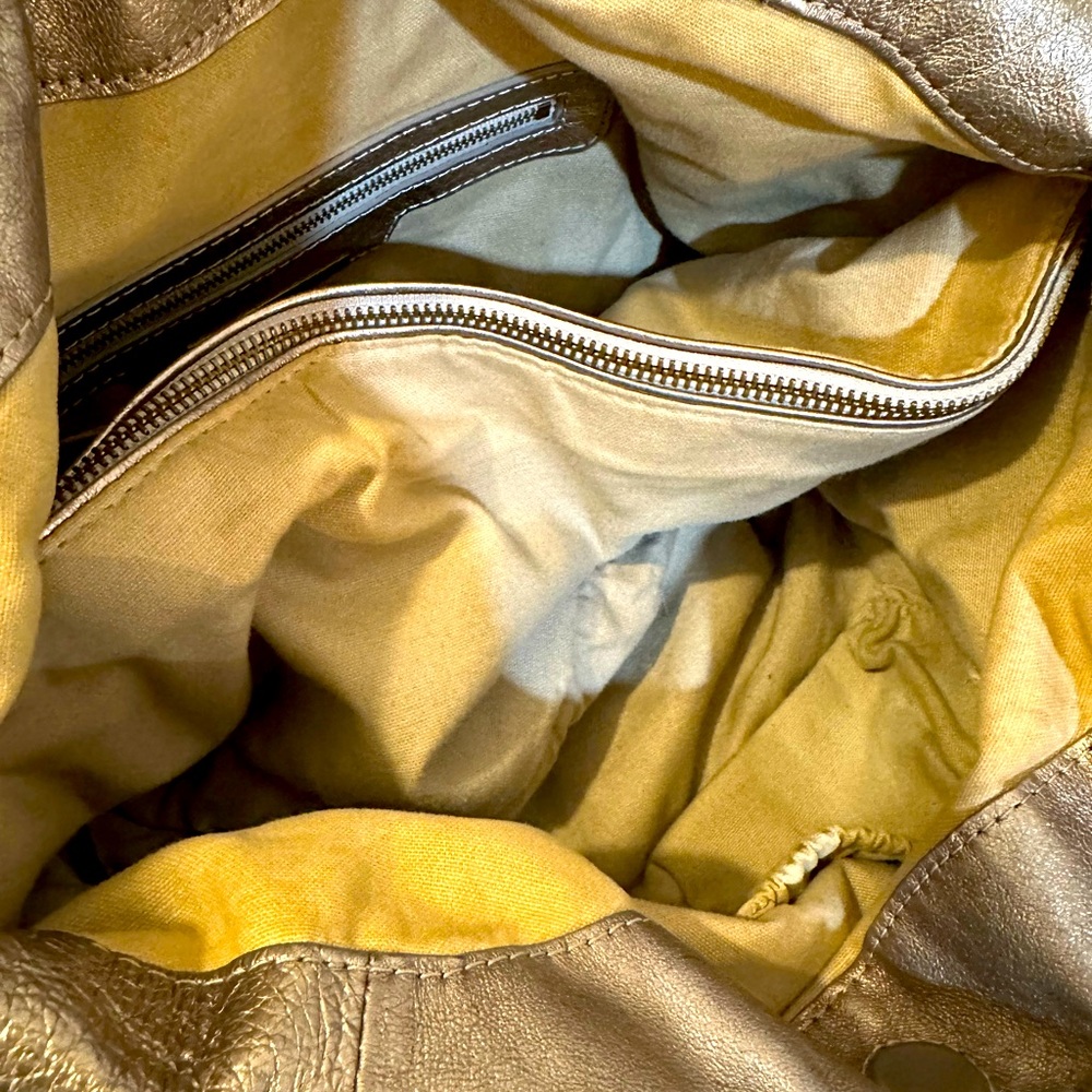 Elliott Lucca XL Metallic Leather Hobo Bag/Shoulder Bag - Picture 12 of 14